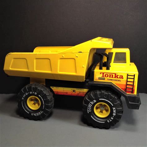 metal tonka truck set in box|vintage metal tonka trucks.